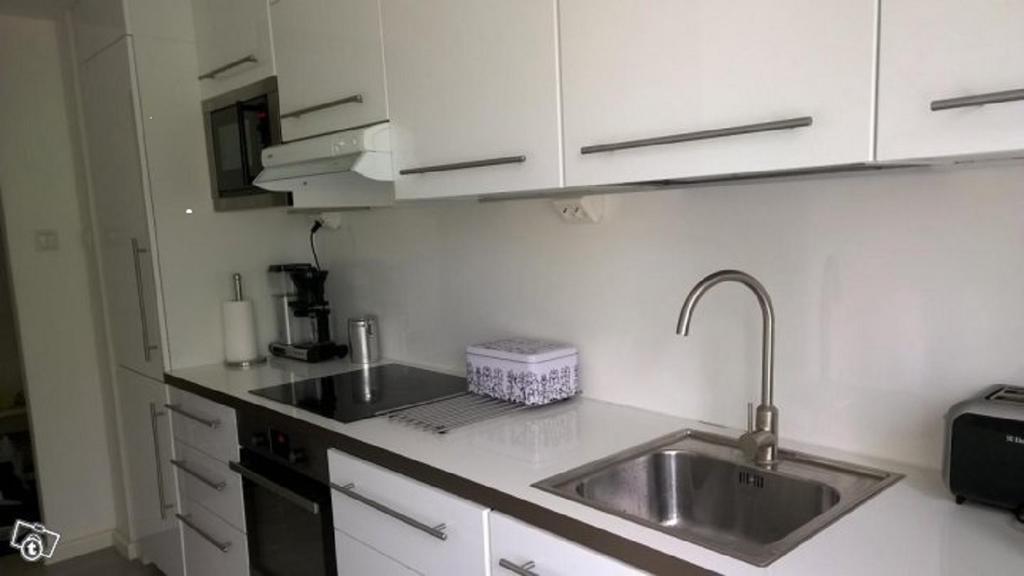 City Apartment Snellmaninkatu 22 A, Yksityinen Pistokkeellinen Paikoitus Sisaeltyy Hintaan Kuopio Quarto foto