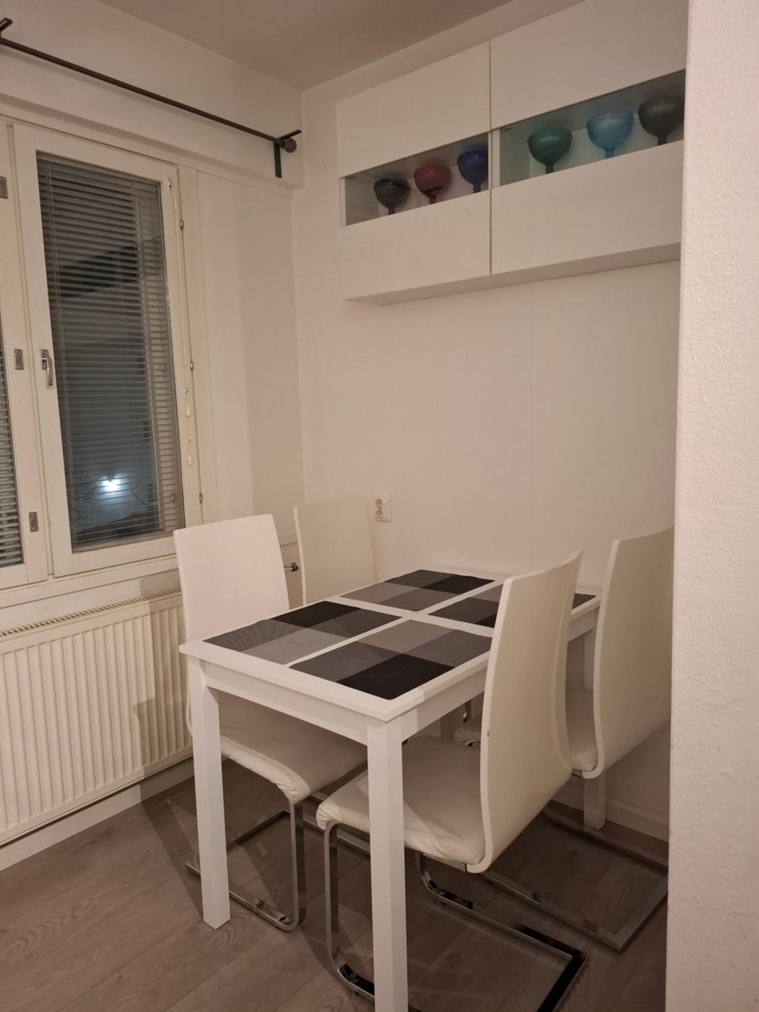City Apartment Snellmaninkatu 22 A, Yksityinen Pistokkeellinen Paikoitus Sisaeltyy Hintaan Kuopio Exterior foto