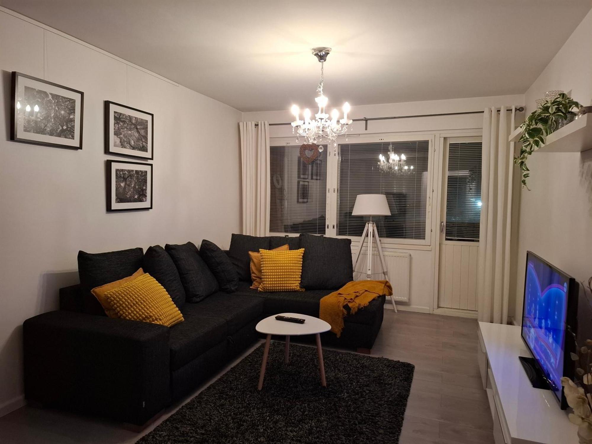 City Apartment Snellmaninkatu 22 A, Yksityinen Pistokkeellinen Paikoitus Sisaeltyy Hintaan Kuopio Exterior foto